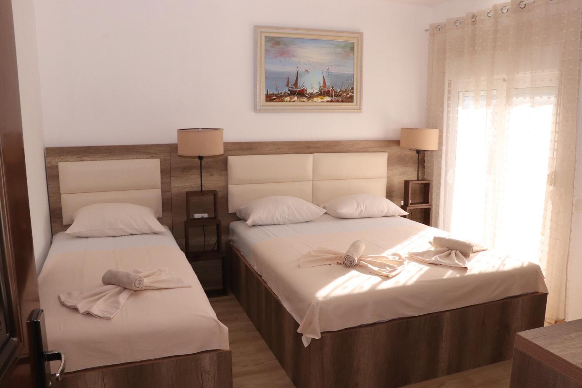 Gjinaj Apartments Ούλτσιν Εξωτερικό φωτογραφία