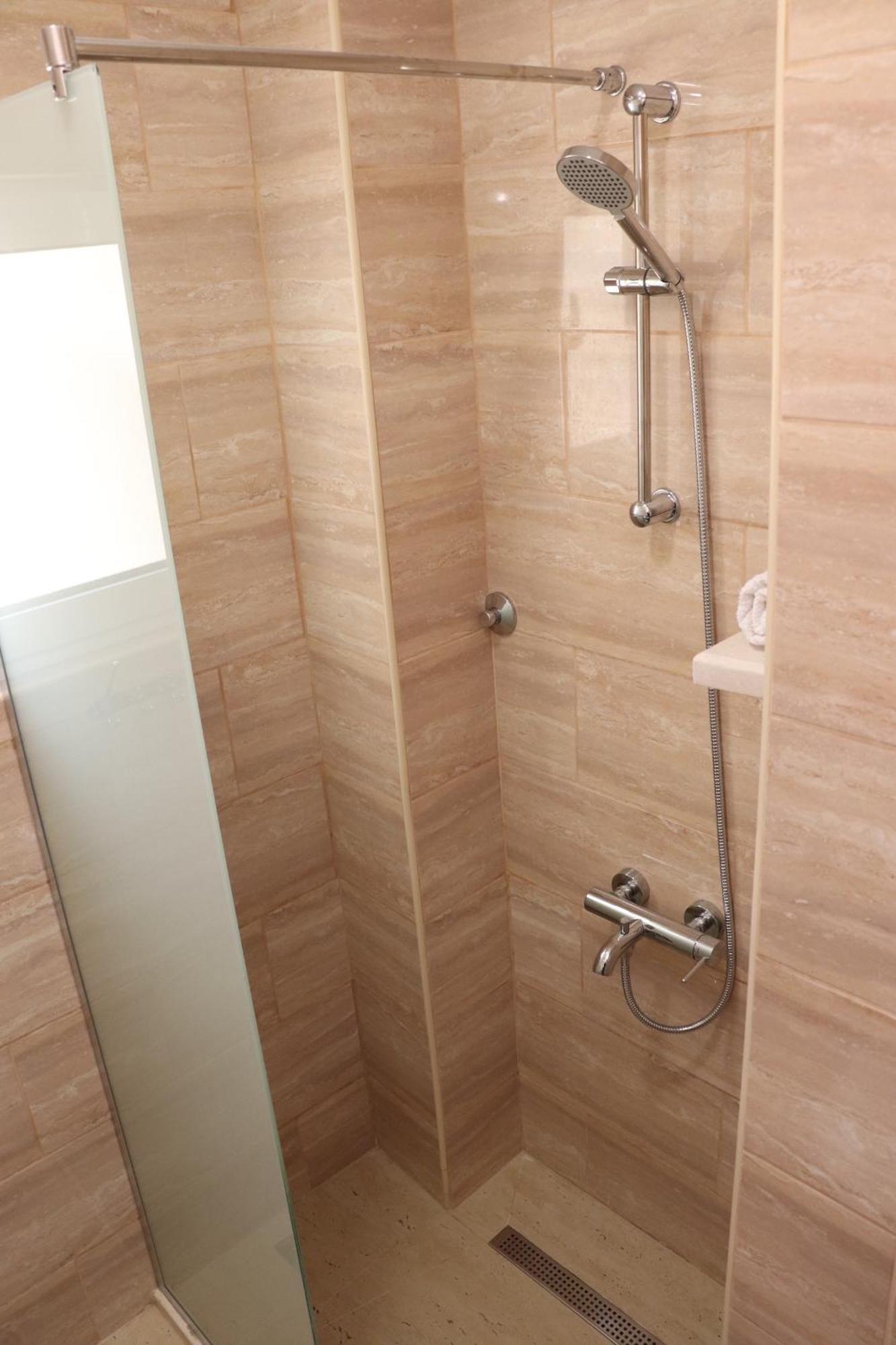 Gjinaj Apartments Ούλτσιν Εξωτερικό φωτογραφία