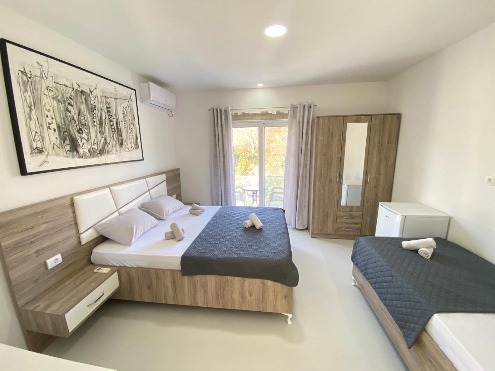 Gjinaj Apartments Ούλτσιν Εξωτερικό φωτογραφία
