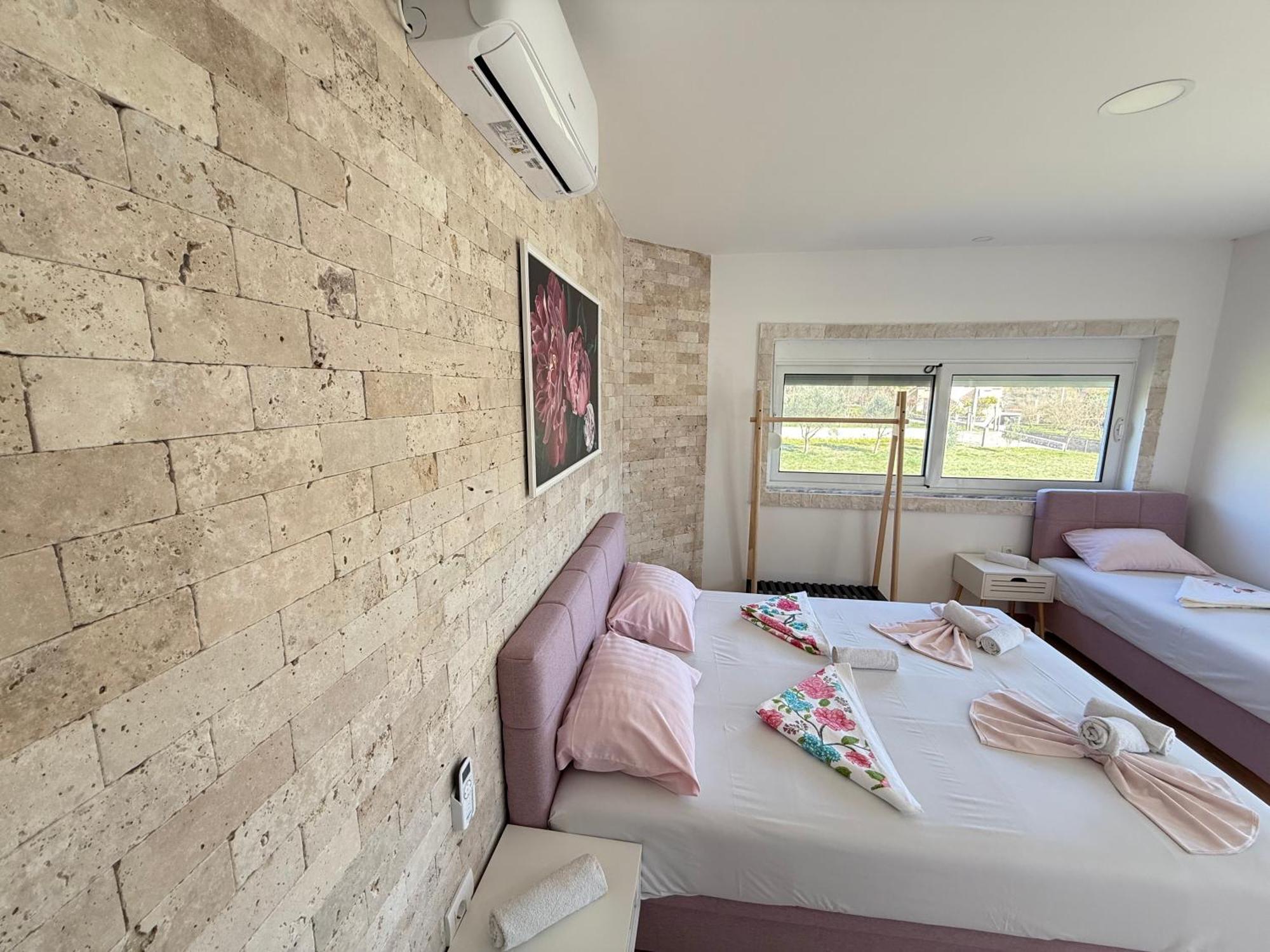 Gjinaj Apartments Ούλτσιν Εξωτερικό φωτογραφία