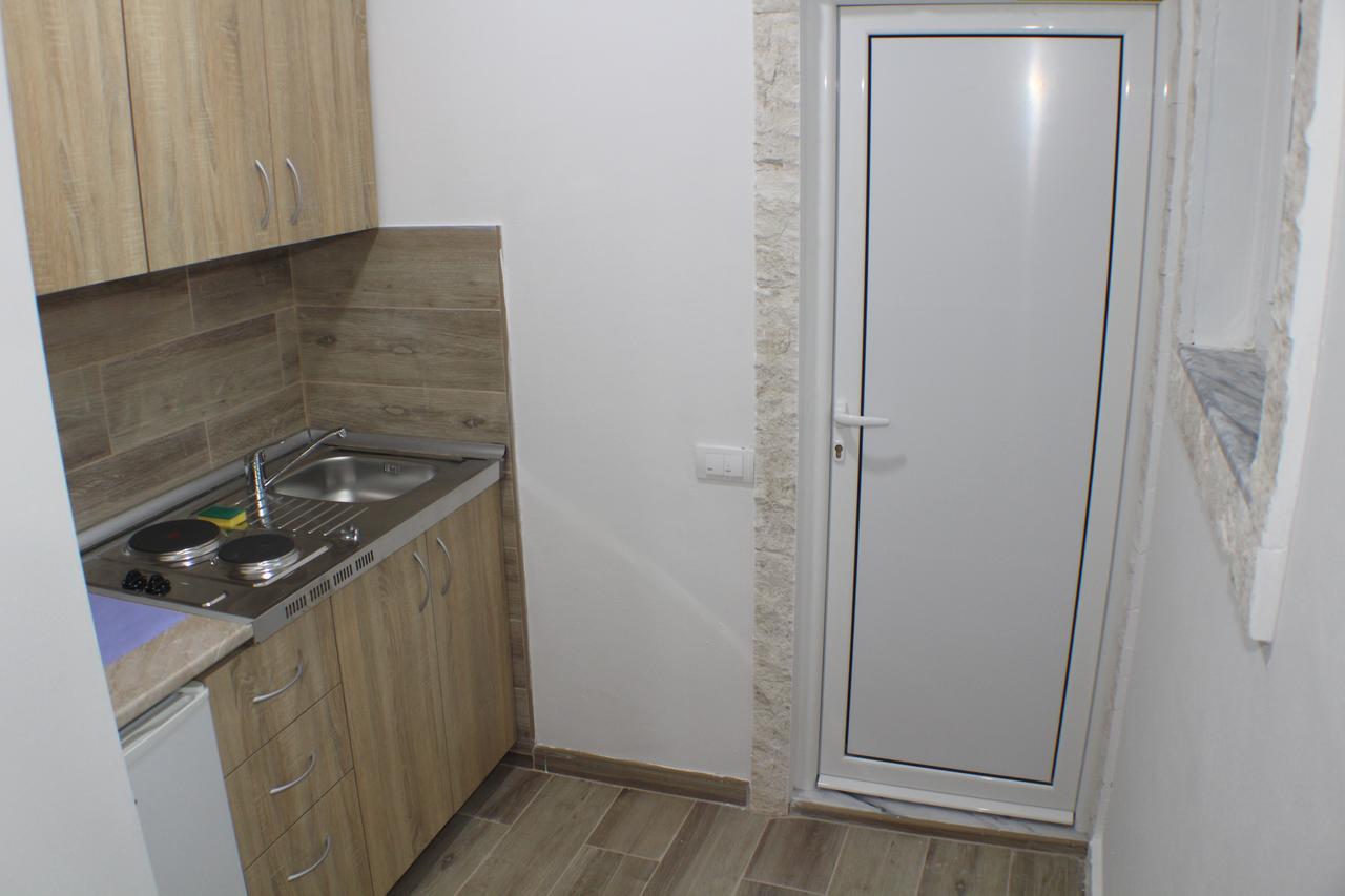 Gjinaj Apartments Ούλτσιν Εξωτερικό φωτογραφία