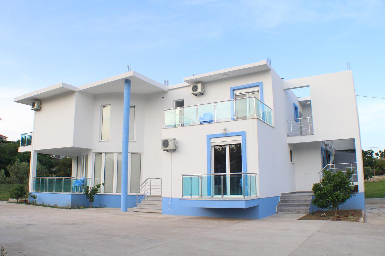 Gjinaj Apartments Ούλτσιν Εξωτερικό φωτογραφία